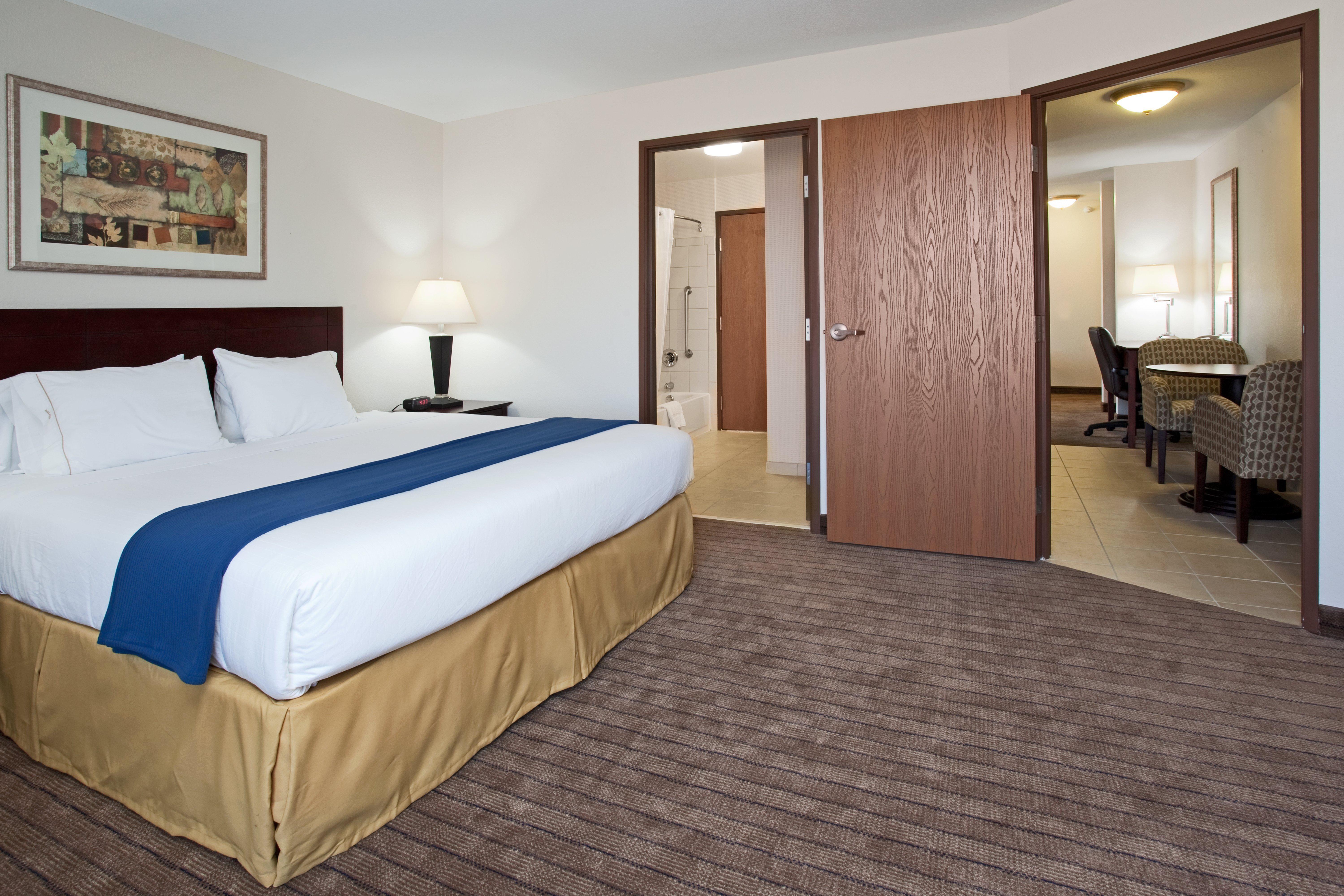 Holiday Inn Express & Suites Buffalo, An Ihg Hotel Quarto foto